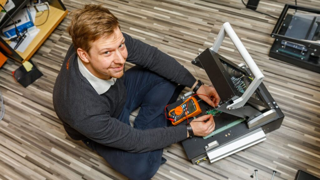 Meet Kristjan Tozen, Krakul’s hardware lead and partner